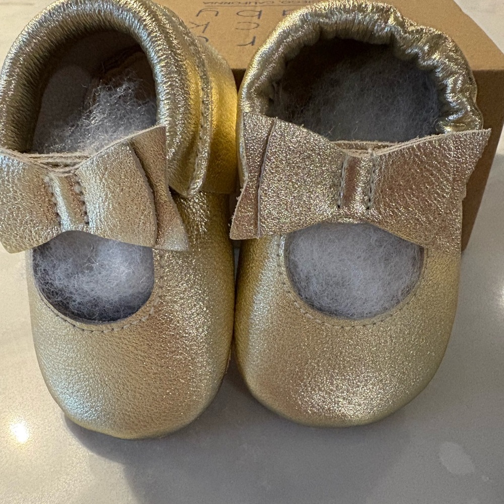 Gold Baby Bow Mary Jane Shoes - Kids Shoes